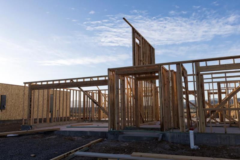 Ossature bois &agrave; ETALANS : guide pour r&eacute;ussir votre projet